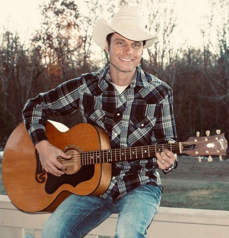 Country singer Jamie Nattier og Patoka, Illinois